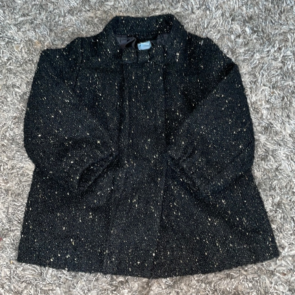 🌟Baby Gap black jacket with gold flecks.